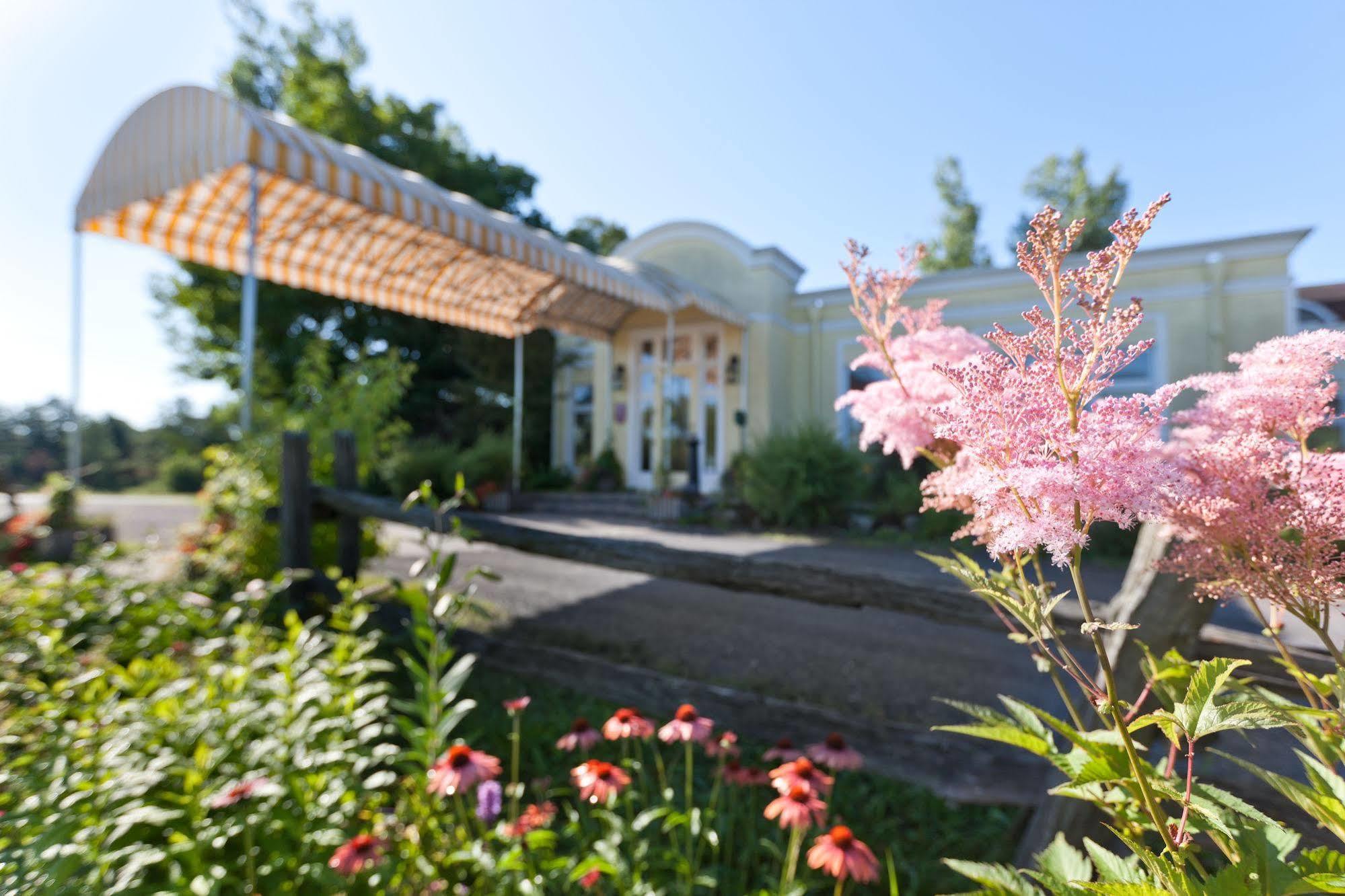 Auberge West Brome Eksteriør bilde